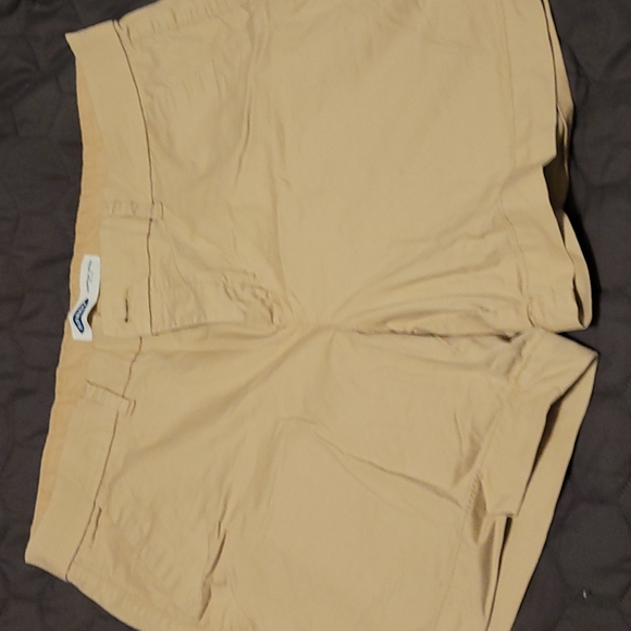Pants - Old Navy shorts